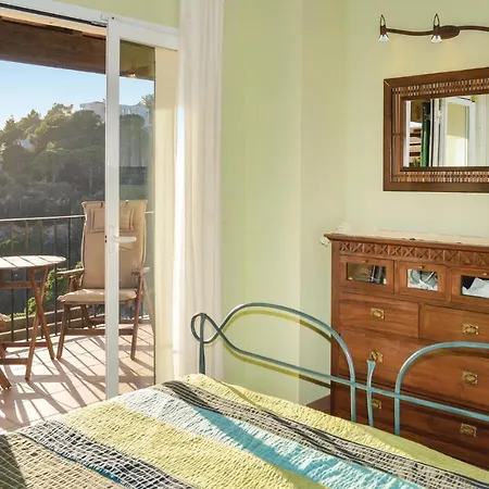 3 Bedroom Nice In *