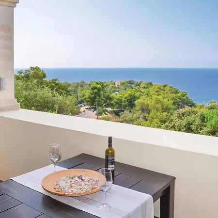 3 Bedroom Nice In Tossa de Mar